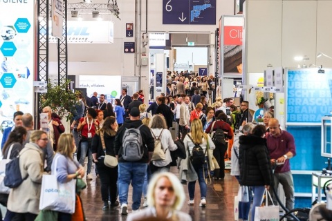 德国康复护理及养老用品展览会展会现场图片