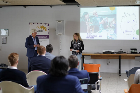 法国巴黎医疗保健及健康科技展览会展会现场图片