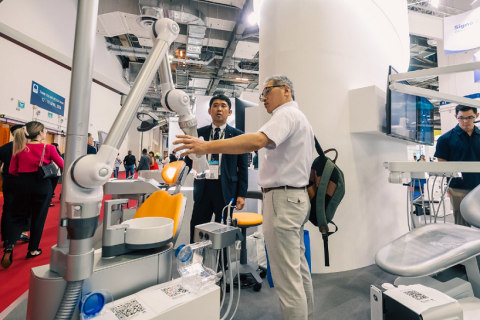 新加坡口腔及牙科展览会展会现场图片