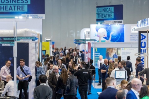 英国伦敦牙科口腔展览会展会现场图片