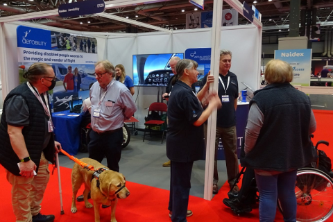 英国伯明翰国际医疗保健复健展览会展会现场图片