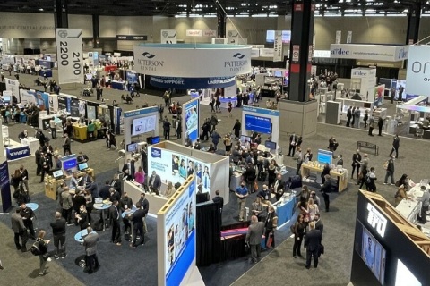 美国芝加哥牙科口腔展览会展会现场图片