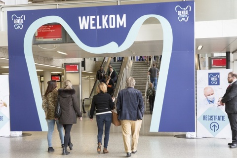 荷兰阿姆斯特丹牙科展览会展会现场图片