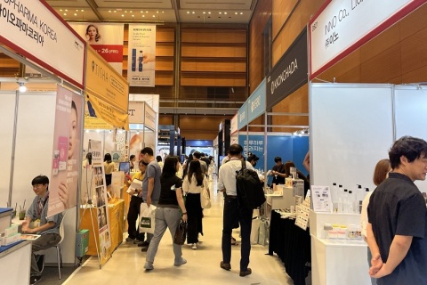 韩国首尔美容美发展展会现场图片