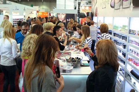 波兰华沙美容展览会展会现场图片