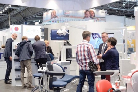 德国斯图加特口腔牙科展览会展会现场图片