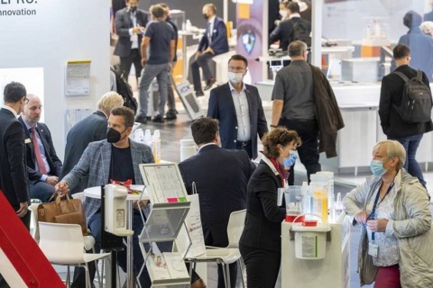 瑞士伯尔尼牙科展览会展会现场图片