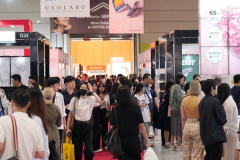 韩国首尔美容美发展展会现场图片