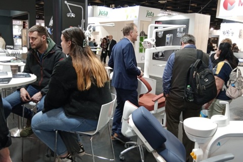 澳洲澳大利亚口腔牙科展览会展会现场图片