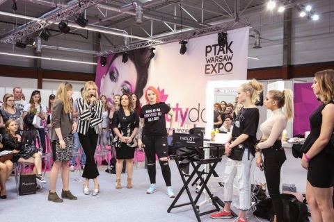 波兰华沙美容展览会展会现场图片