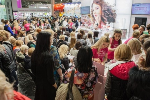 俄罗斯莫斯科美容美发展览会展会现场图片