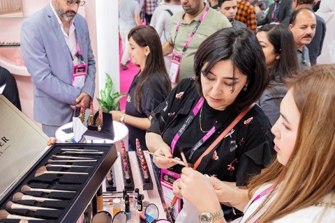 乌兹别克斯坦美容美发展-中亚美容展展会现场图片