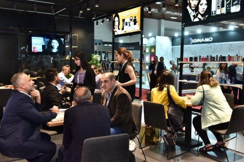 土耳其伊斯坦布尔美容展览会展会现场图片