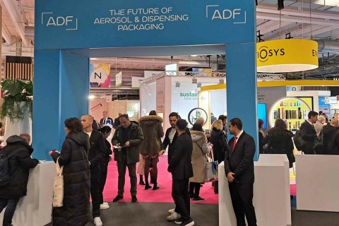 法国巴黎化妆品及香水包装、奢侈品包装展览会展会现场图片