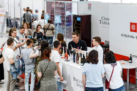 俄罗斯美容美发展览会展会现场图片