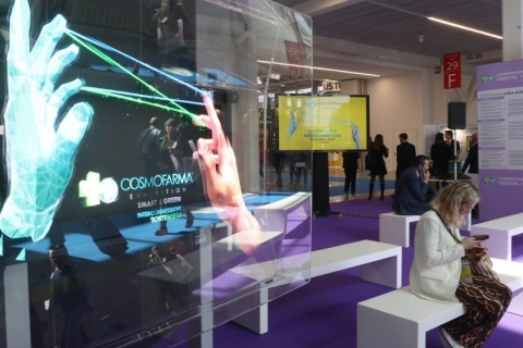 意大利博洛尼亚医药及美容护理展览会展会现场图片