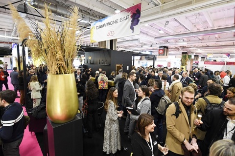 法国巴黎化妆品及香水包装、奢侈品包装展览会展会现场图片