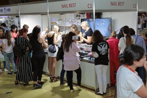 哈萨克斯坦美容展览会展会现场图片