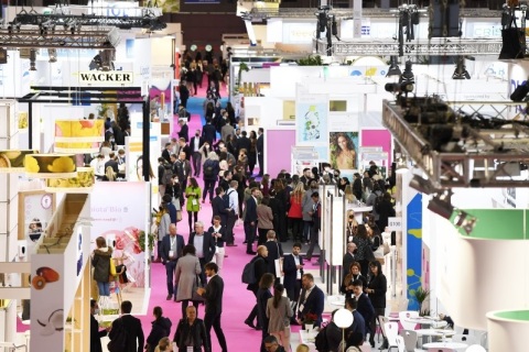 法国欧洲个人护理及化妆品原料展览会展会现场图片