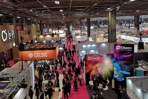 法国欧洲个人护理及化妆品原料展览会展会现场图片