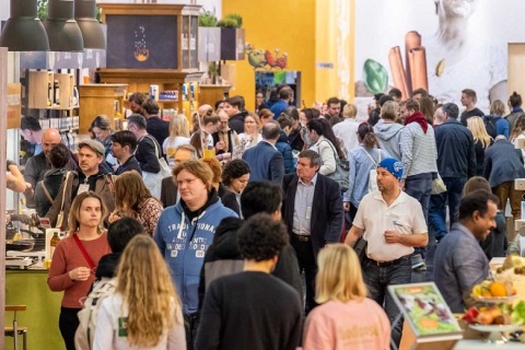 德国纽伦堡化妆品展览会展会现场图片