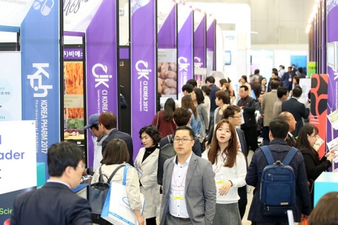 韩国首尔化妆品原料展展会现场图片