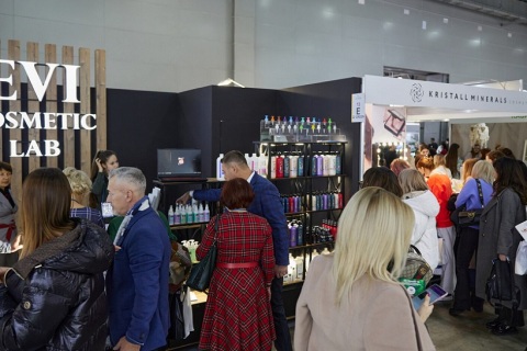 俄罗斯莫斯科化妆品、香水及个人护理用品展展会现场图片