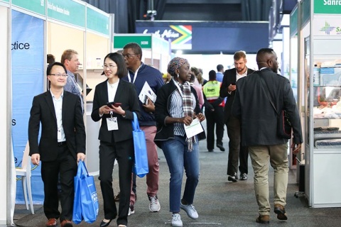 南非实验室设备仪器展览会展会现场图片