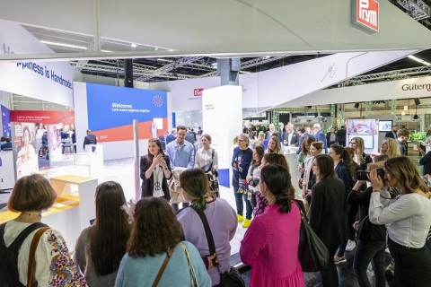 德国科隆手工艺品、纺织品展览会展会现场图片