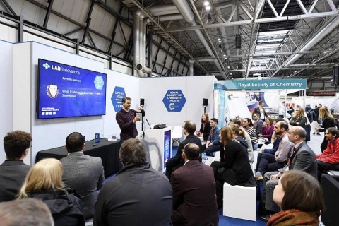 英国伯明翰实验室展览会展会现场图片