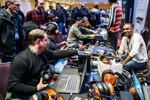 美国南加州HiFi耳机展览会展会现场图片