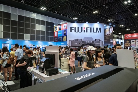 新加坡消费电子、家电展览会展会现场图片