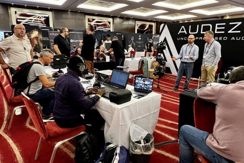 英国伦敦HiFi耳机展览会展会现场图片