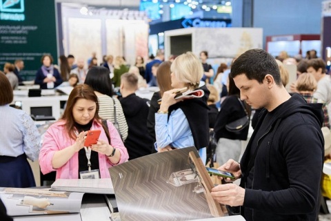 俄罗斯国际家居消费品及礼品展览会展会现场图片