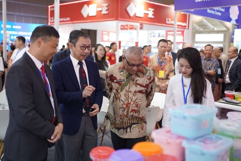 印尼东盟文具礼品博览会IASGE展会现场图片