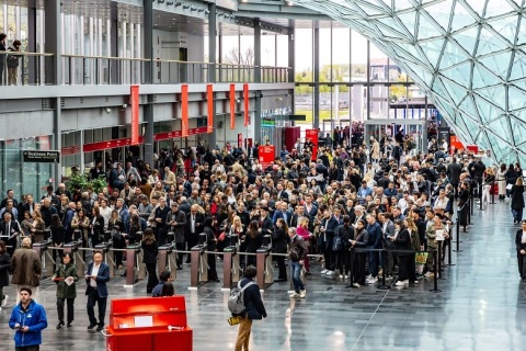 意大利米兰家具展览会展会现场图片