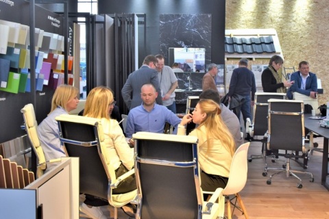 乌兹别克斯坦礼品及家居用品展展会现场图片