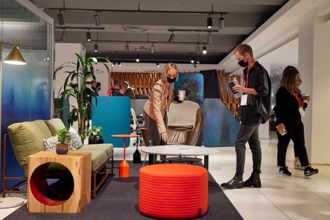 美国芝加哥办公家具展览会展会现场图片