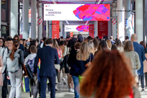 意大利米兰家具展览会展会现场图片