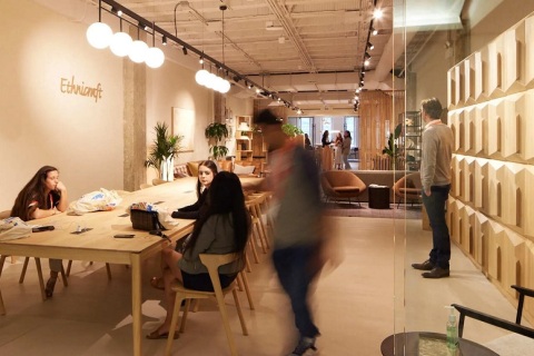 美国芝加哥办公家具展览会展会现场图片