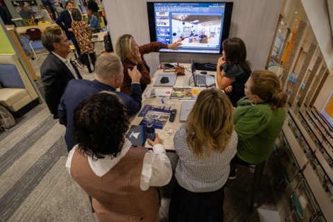 美国教育装备及学校用品展展会现场图片