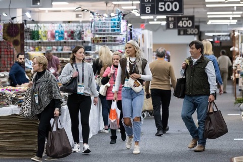 美国亚特兰大户外家具展览会展会现场图片