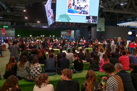 意大利米兰家具展览会展会现场图片