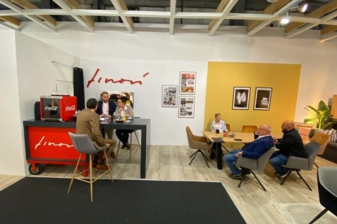 德国巴特萨尔茨乌夫伦家具展览会展会现场图片