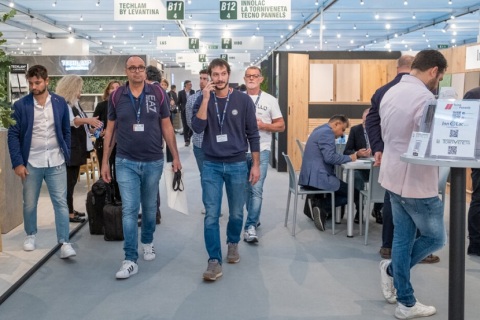 意大利波代诺内家具配件展览会展会现场图片