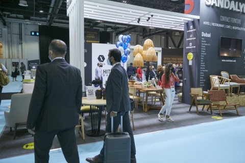 中东迪拜办公家具展展会现场图片