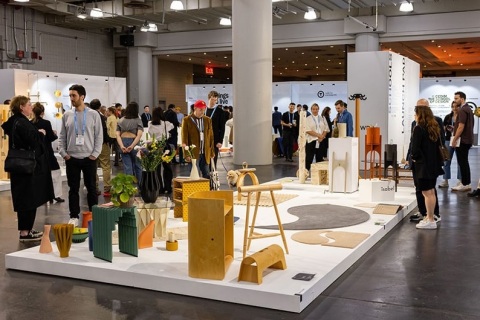 ​美国纽约现代家具展览会展会现场图片