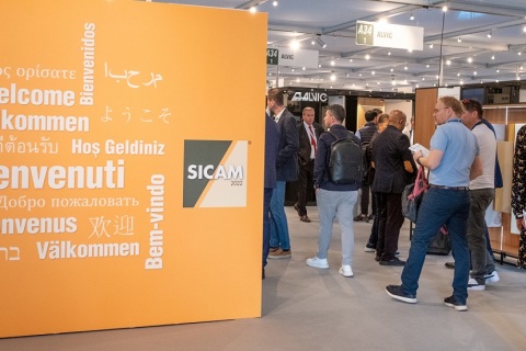 意大利波代诺内家具配件展览会展会现场图片