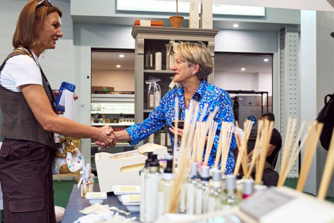 英国伦敦高端酒店用品展览会展会现场图片