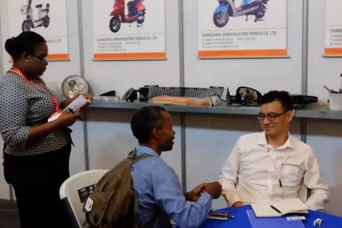 加纳贸易周展会现场图片